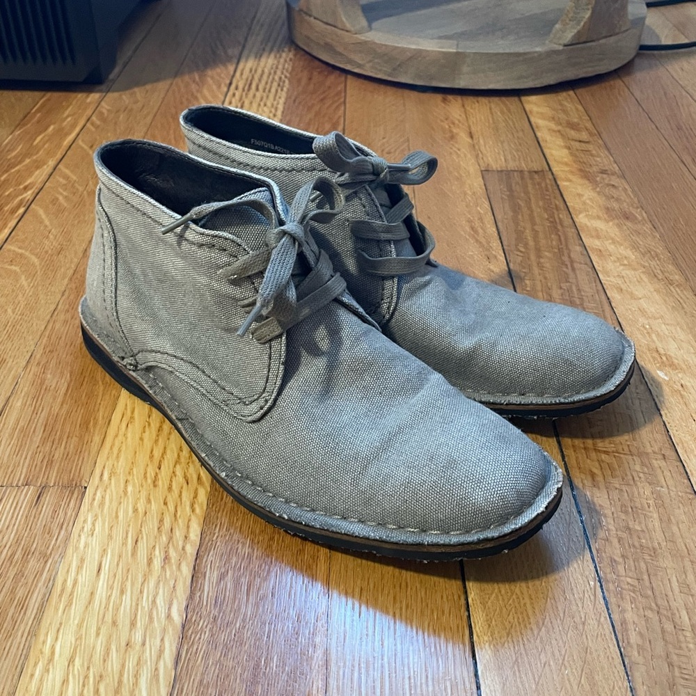 John Varvatos Gray Chukka Boots